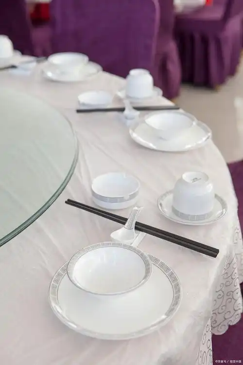 下馆子吃饭前烫一下碗筷真的有用吗?检测数据公布,你可能一直做错了