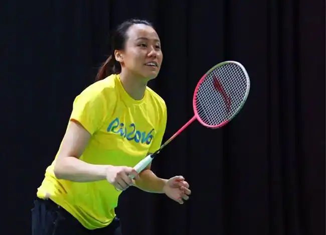 李宁n7iilight赵云蕾n7二代超轻版羽毛球拍飘然来袭