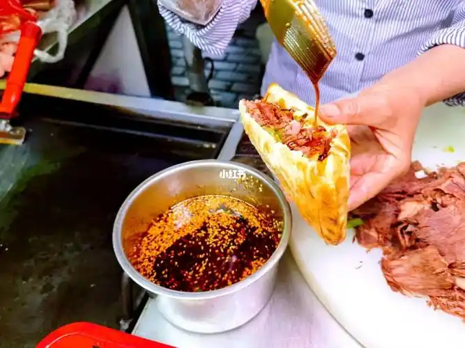 河南|南阳府衙探店_探店_酥肉_夜市_南阳府衙自由行热门攻略_小酥肉