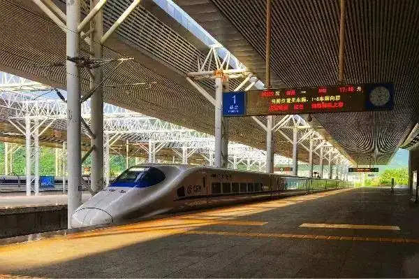 9月12日至9月17日 铁路部门增开多趟列车 其中 晋江火车站共增开13趟