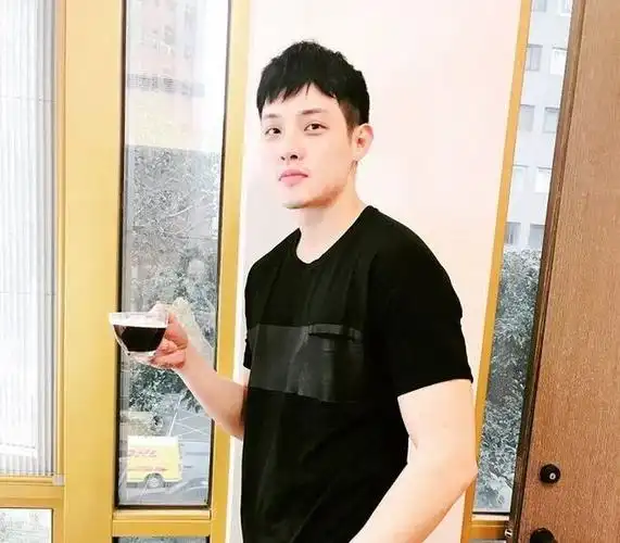 寇世勋大儿子寇家瑞近照流出曾经因为演技不好而被爸爸限制拍戏