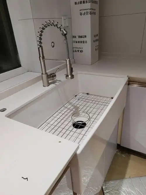 木纹砖陶瓷水槽