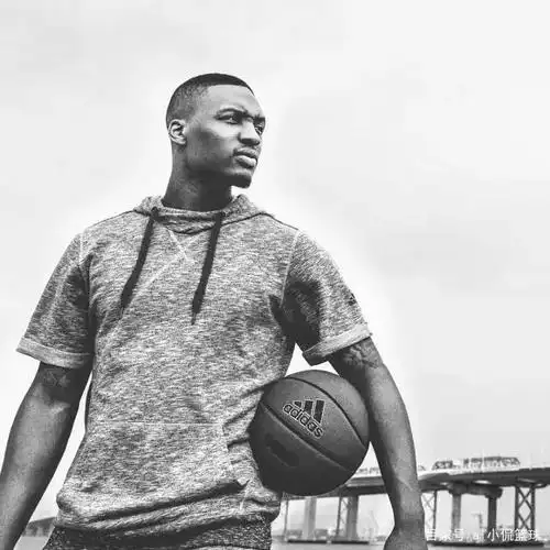 利拉德酷炫手机壁纸!