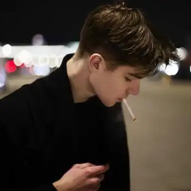 头像吸烟男 伤感 男生头像图片大全 -【爱个性】