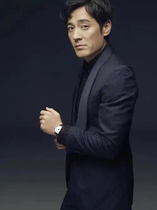 #canali星闻# 知名演员@李光洁 以一身canal