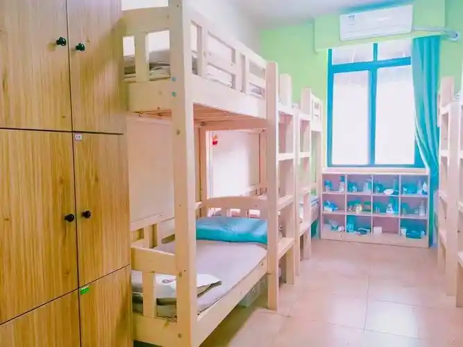 一年级小学生住校家长不放心?成都丹心实验学校横扫您的焦虑!