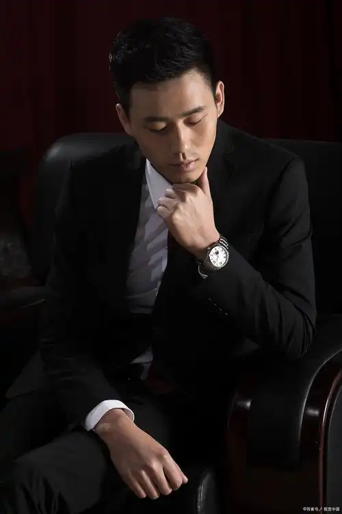 适合成熟男人发朋友圈的句子