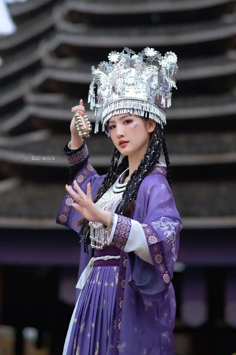 广西三月三最美苗族姑娘.出镜:小爱 三月三马上要到了,相思小 - 抖音