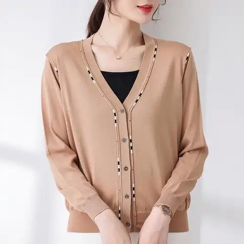 春秋季薄款针织衫开衫外套宽松短款早春女士v领毛衣披肩外搭上衣