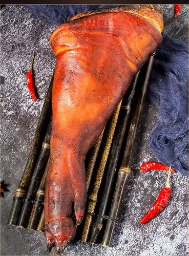 农家自制风味腊猪蹄500g柏丫柴火熏制重庆特产烟熏腊猪蹄厂家批发