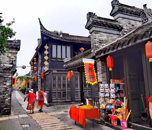 安丰古镇位于盐城东台,是一个上千年历史文化传承的古镇.(一)