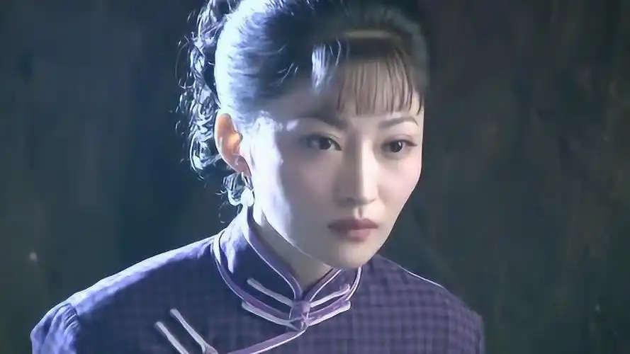 狐影:雷震与妹妹蕾晓蕾找到了,假乔曼的证据