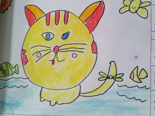 美术作业欣赏 快来欣赏一年级孩子们充满智慧和创造力的作品.惊叹!