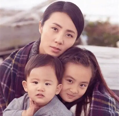 【图】吕一和孙莉相似 撞脸姐妹红遍娱乐圈