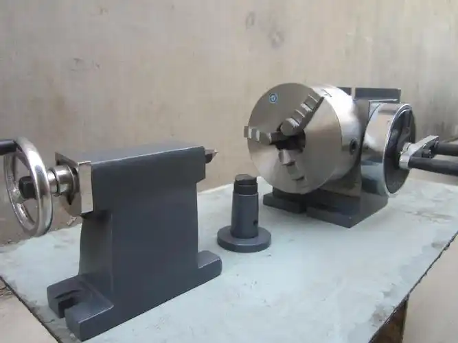 供应摇臂钻铣床配件,分度头,厂家直销分度头,机床配件