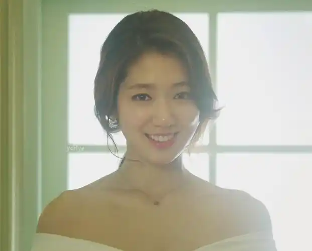 p>朴信惠 i>(         ,park shin hye) /i>,1990年2月18日出生于