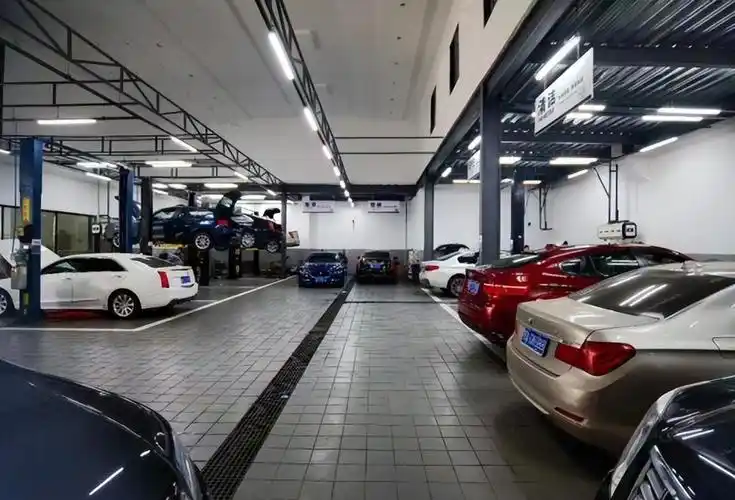 访武汉尊凯汽车修理厂吴总吴勇的创业生涯-新浪汽车