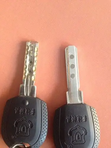 呼市哪里能配这种防盗门钥匙?