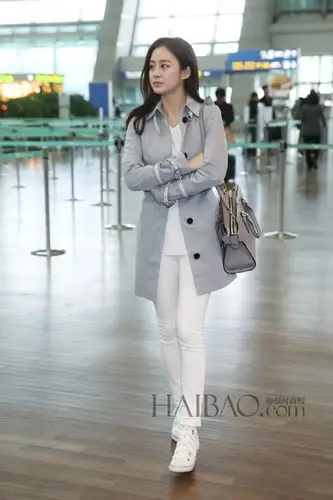 金泰熙2月19日韩国仁川机场街拍 (飞美洲)