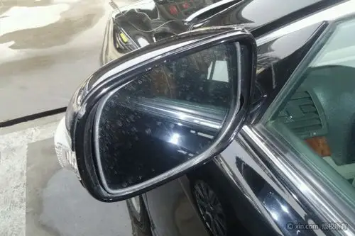 丰田凯美瑞后视镜面