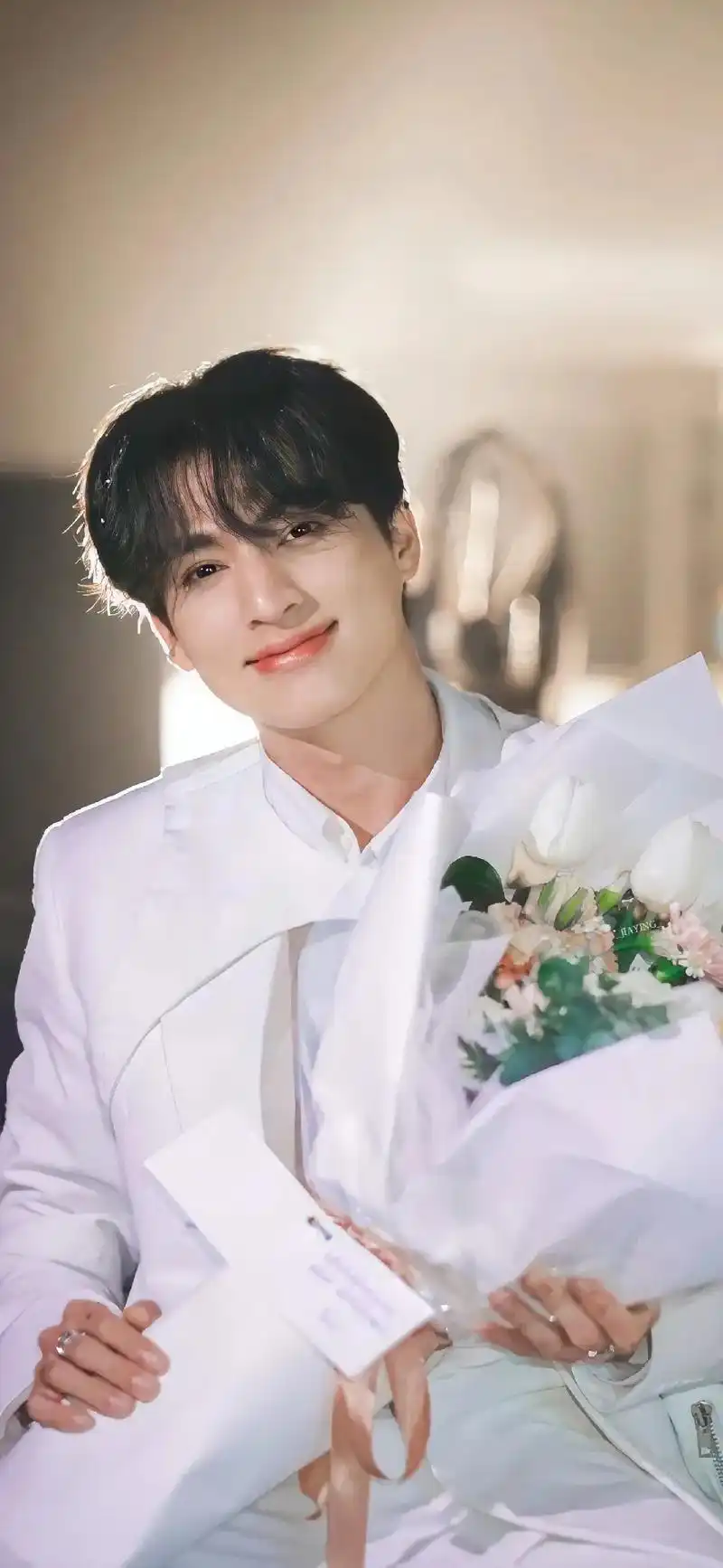 照片分享#缪糕 cr:jiaying啦啦#祝刷到的朋友开心快 - 抖音