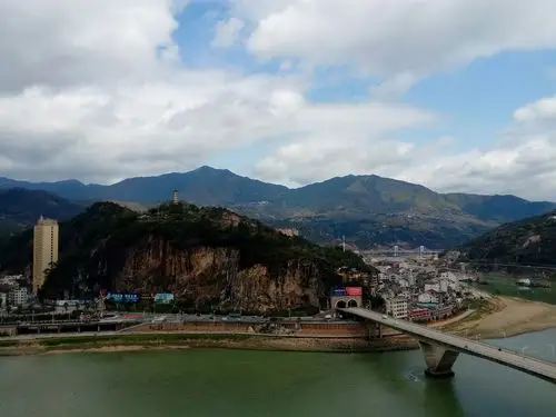 浙江省丽水市青田县333省道靠近塔山大桥天气预报