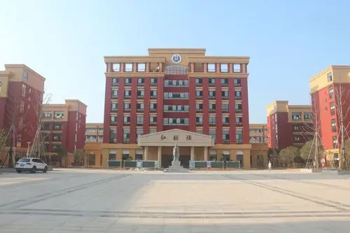 都昌县任远中学"三违"治理工作雷厉风行