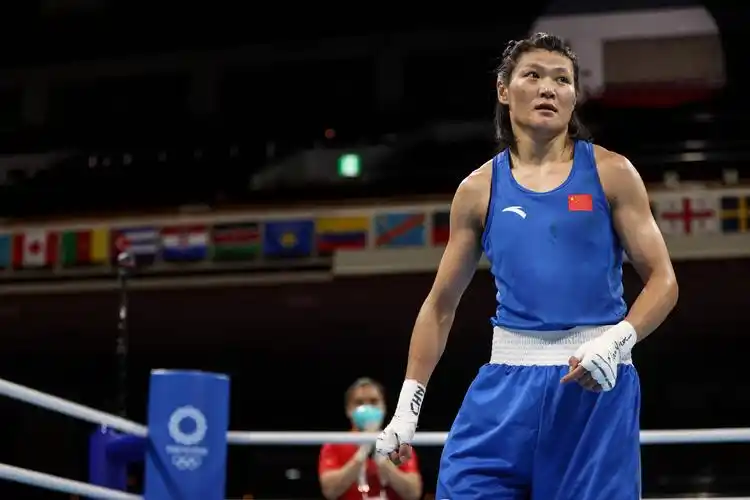 拳击——女子64-69公斤级:谷红晋级_选手