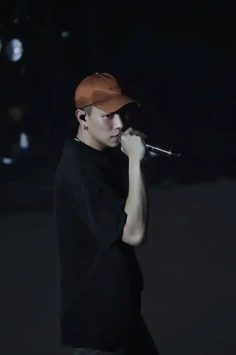 瘦子eso 这是顽童你知道的757575.#手机壁纸 - 抖音