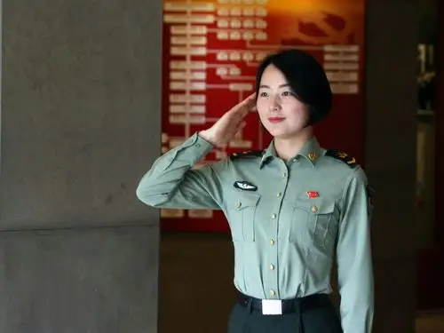 为英雄部队壮行(二)