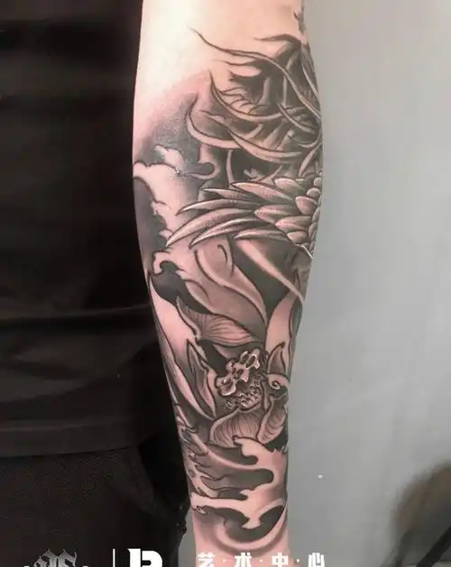 包小臂纹身图片_手臂新传统纹身图案(4)_吉林省长春市纹身店-耀扬刺青
