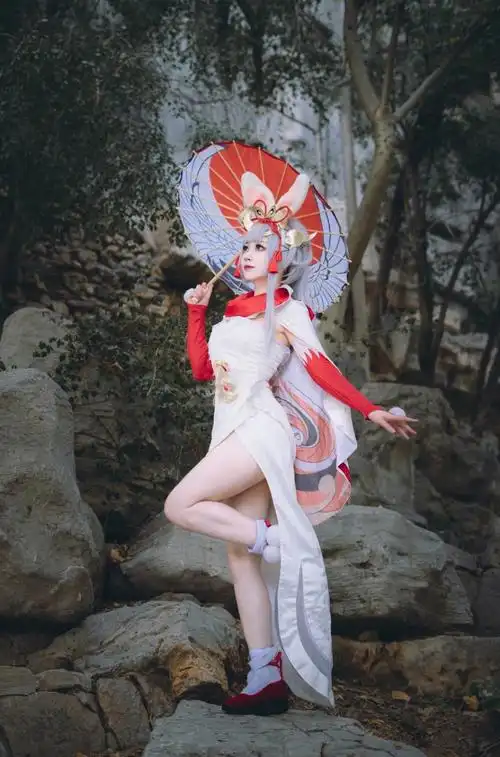 王者荣耀公孙离祈雪灵祝cosplay