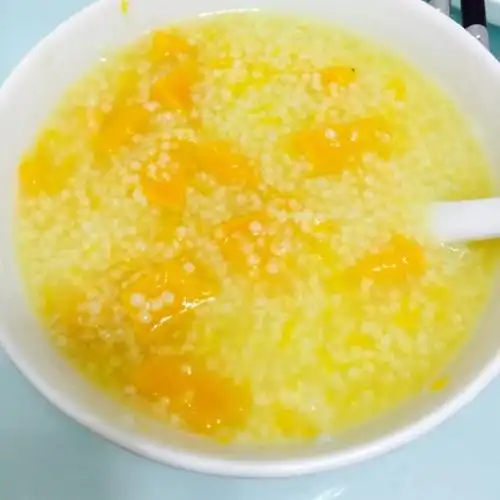 sunny私房烘焙做的南瓜小米粥