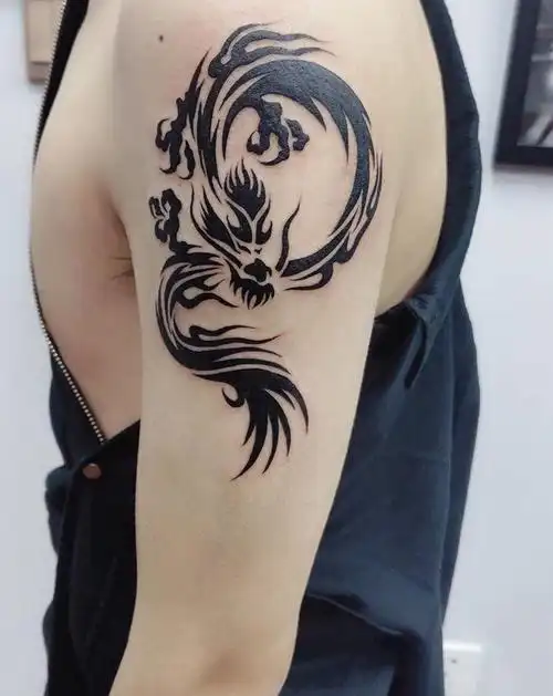 线条龙纹身图片_手臂纹身图案