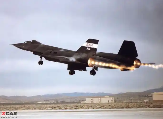 sr-71黑鸟侦察机