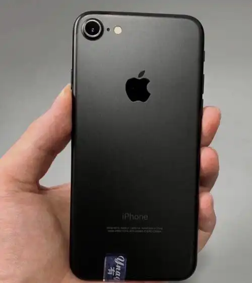 iphone7  几乎全新 苹果7  128g 有指纹,功