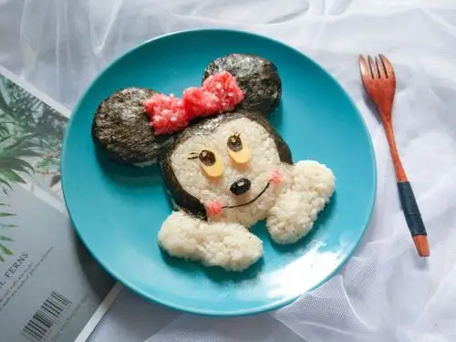 安佳儿童创意料理#可爱的米妮老鼠海苔芝士饭团的做法图解8