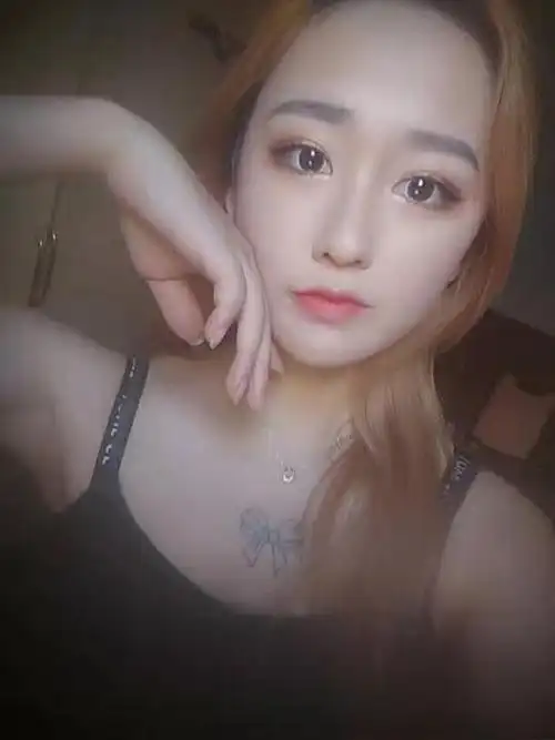 美女主播小姐姐们自拍个个都很漂亮