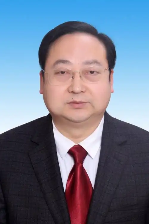 张登宪,男,汉族,1968年4月出生,四川省南江县人,1987年8月参加工作