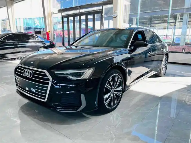 出售奥迪a6l2020款45tfsi臻选动感型