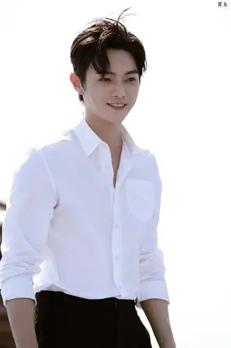 六一快乐许凯小猪,这里想收集一些小猪的笑容!