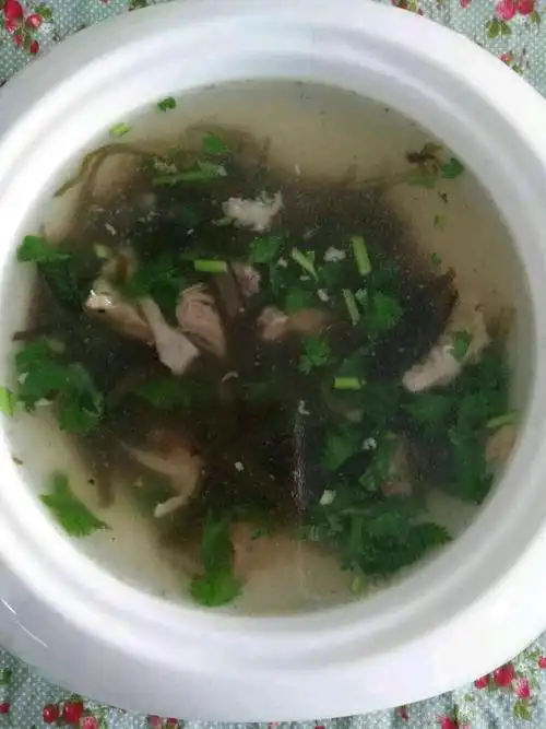海带肉丝汤