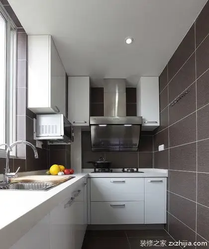 现代风格小户型厨房橱柜效果图