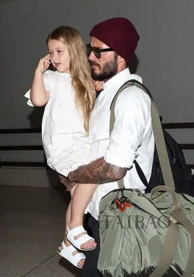 贝克汉姆和小七出游 起底贝克汉姆到底多宠小七