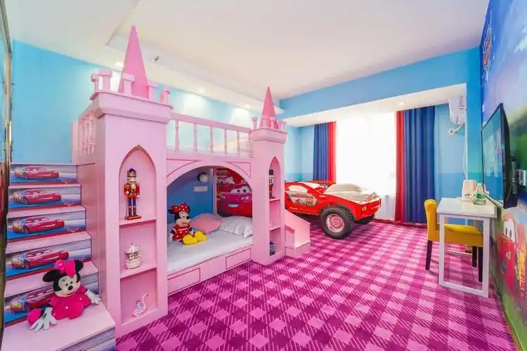 78迪士尼成人早鸟门票2张78免费班车接送迪士尼78拾光裡酒店