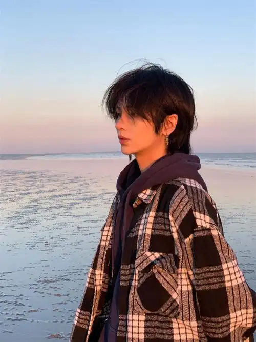 狼尾假发网红同款狼尾头鲻鱼头男女日系男生女生长发短发假发片