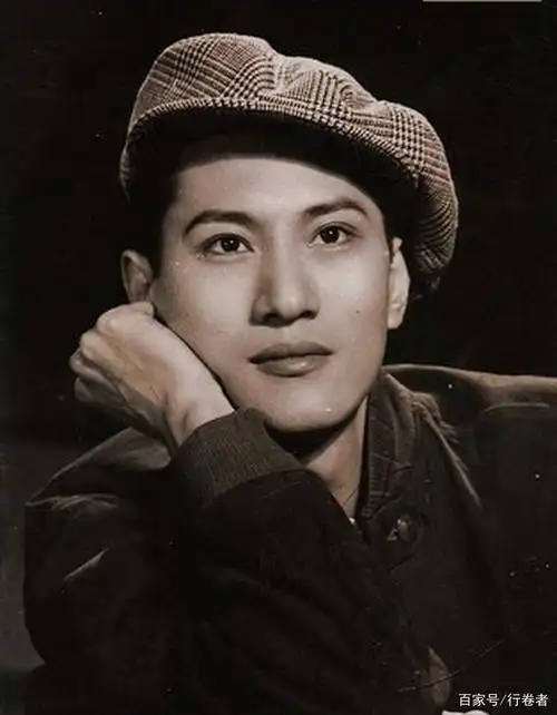 民国男明星,颜值抗打,丝毫不输当代流量小生