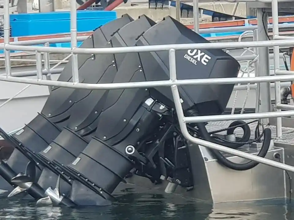 175马力oxe柴油舷外机