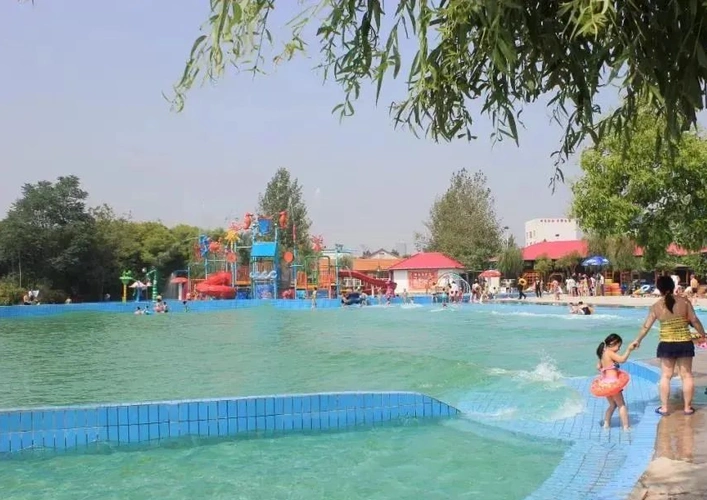 蓝波湾温泉水世界怎么样_咸阳蓝波湾温泉水世界地址/门票价格/游玩