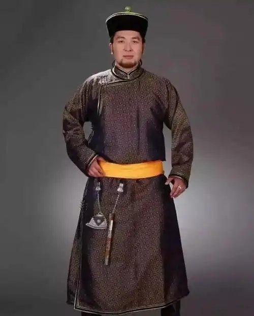 克什克腾厄鲁特达尔罕土默特各具特色的蒙古族部落服饰,展现了蒙古族